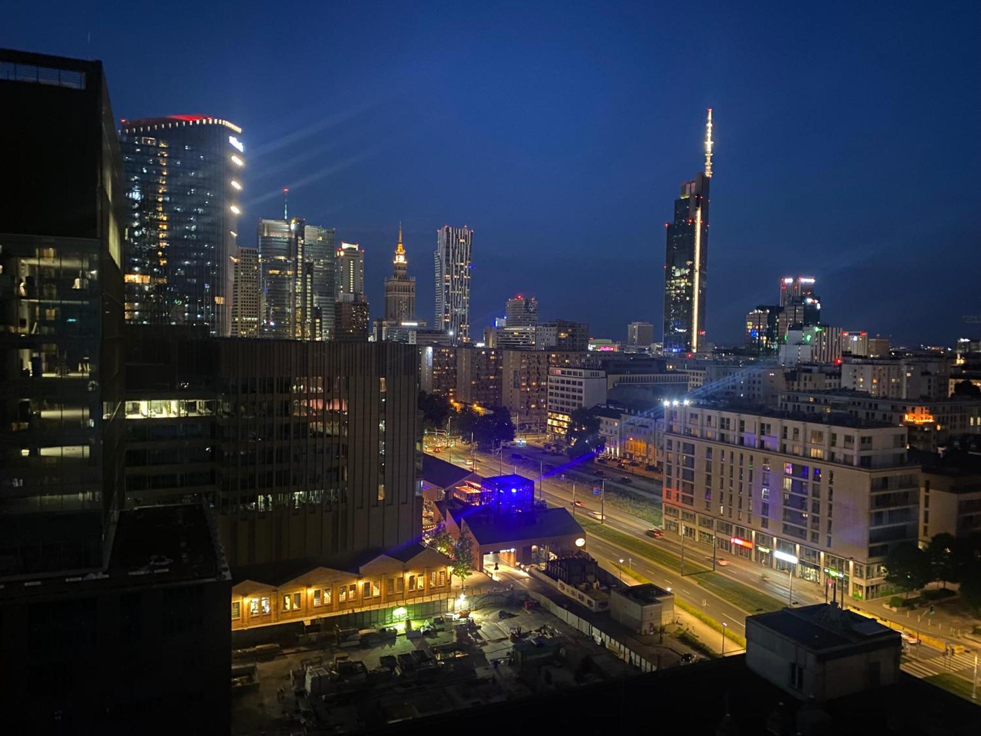 Warsawcitycenterviewapartment מראה חיצוני תמונה